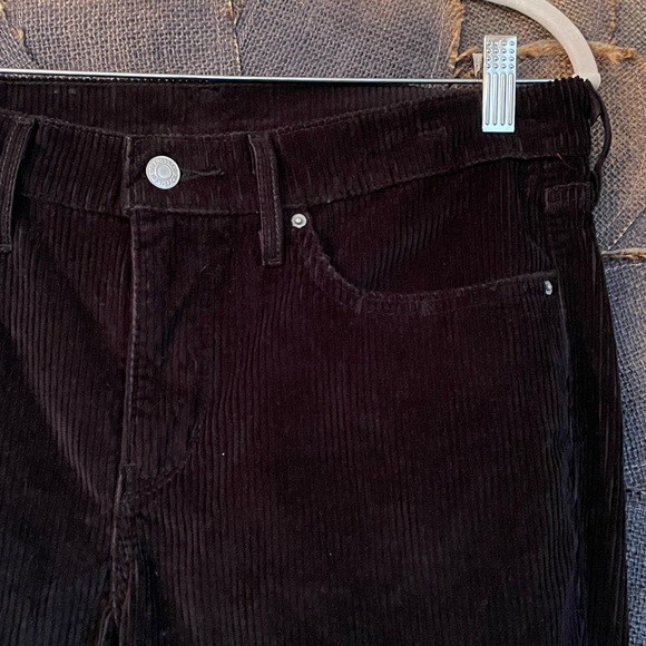 Levi’s Women's Black Corduroy Pants - Picture 2 of 5